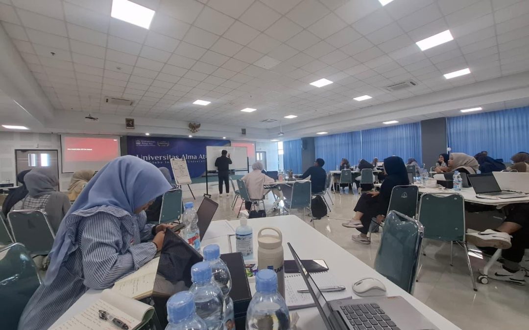 Pelatihan Digital Marketing Jadi Bagian dari Keunggulan Prodi Manajemen Universitas Alma Ata